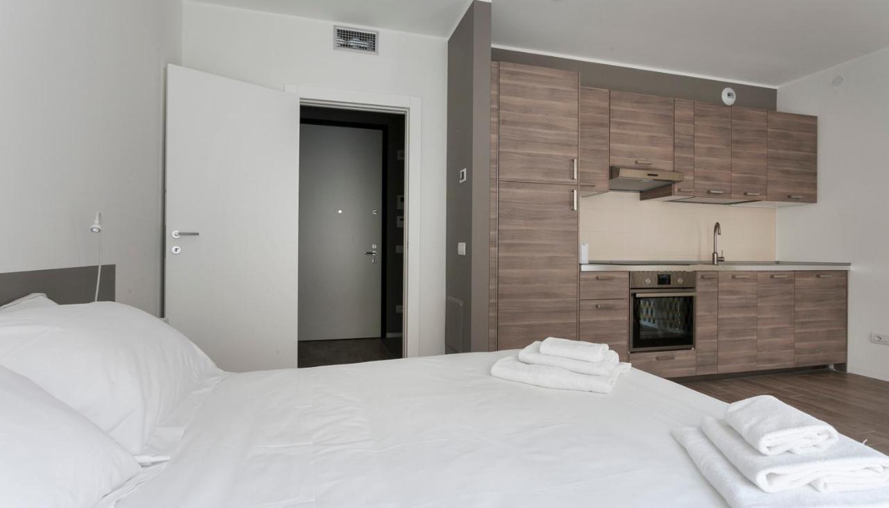 Italianway-Poma Apartment Milan Exterior photo